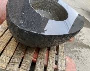 Donica granitowa z polskiego kamienia Przedborów 