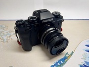 Fujifilm X-T5 + Fujinon XF 35mm f/2 R WR | Stan idealny | Tylko 1245 zdjęć!