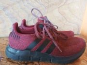 BUTY ADIDAS SWIFT RUN  r.40,5