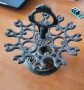 Oryginalny, antyczny stojak na pieczątki