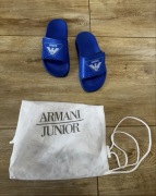 Kapcie Armani w rozmiarze 32, stan bardzo dobry