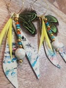 Kolczyki z włoskiej skóry stali chirurgicznej i naturalnych piór boho 