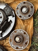 Zestaw tarcze klocki piasty Golf R  7 7.5 