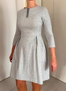 Sukienka wełniana - włoska tkanina