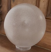 Klosz PCV średnica kuli 20 cm.,,średnica wlotu wewn7.5 cm..