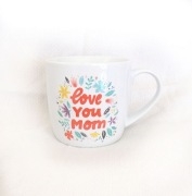 pomysł na prezent dla mamy, ładny kubek dla mamy, kubek love you mom