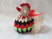 Ażurowa kurka szydełkowa - koszulka na jajko DUŻE 