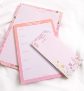 kolorowe notesiki, kolorowe karteczki na notatki, ładne notesy