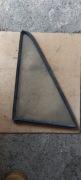 Szyba boczna trójkąt trójkątna drzwi Fiat 125p FSO