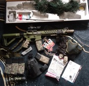 Replika karabinku GC-16 Predator Hunter Green+dodatki