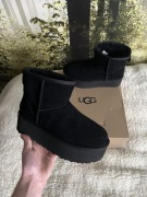 UGG classic mini platform