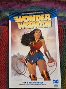 WONDER WOMAN. TOM 2 ROK PIERWSZY