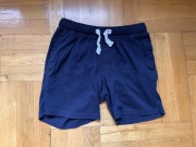 Krótkie spodenki (granatowe) - endo. - rozmiar 134