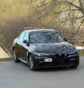 Ramka mocowania tablicy rejestracyjnej Alfa Romeo Giulia / Stelvio / 4C