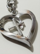 Naszyjnik krzyż serduszko