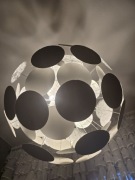 Lampa Invicta Interior duża kula biało -srebrna stan idealny