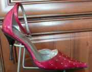 VER GIOVANNI malinowe eleganckie lakierowana 36