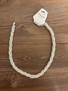 Naszyjnik ze sztucznych pereł