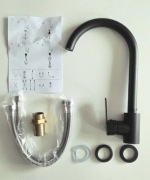 Bateria kuchenna zlewozmywakowa obrotowa czarna.