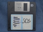 Dyskietka ESSELTE 3,5" DS HD 1,44 MB używana kolor czarny