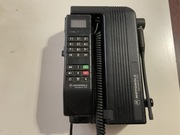 Motorola International 1000 – kultowy telefon z lat 90. GSM