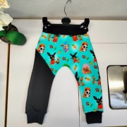 Handmade wygodne spodnie dresowe baggy uszyte z dzianiny bawełnianej roz 86