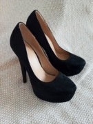 Szpilki czarne na platformie