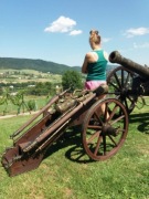 ARMATA HUKOWA DEKORACJA