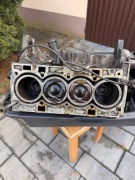 Blok silnika z wałem i tłokami uszkodzony Volvo 1.6 2014r b4164t3