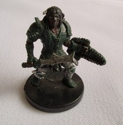 Figurka Dungeons & Dragons (D&D) Miniatures Dragon Totem Hero