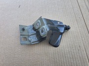 Mocowanie błotnika prawe mercedes cla 118 