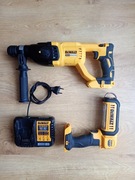 ZESTAW DEWALT MŁOTOWIERTARKA DCH 133 LAMPA DCL050 ŁADOWARKA DCB 1104