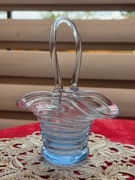 Koszyk szklany z ręcznie malowanymi kwiatkami