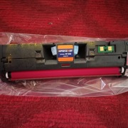 Toner 122A Q3963A drukarki HP laserjet 2840 magenta 2550 do regeneracji