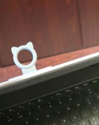 Silikonowy uchwyt podnośnik do klapy laptopa. Nowy, mocny. 