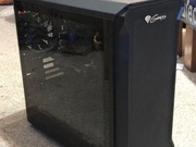 Komputer z monitorem stan IDEALNY!