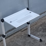 STOLIK POD LAPTOPA lub czytania DO ŁÓŻKA lub na stół blat 44,5 X 26,7 cm