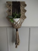 Kwietnik wiszący ze sznurka poliestrowego ,makrama, dekoracja  na działkę, 