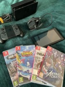 Nintendo Switch zestaw + 4 gry