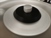 Stabilizator, docisk płyty winylowej