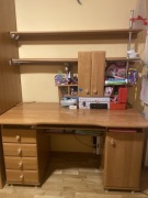 BIURKO BRW z super nadstawką i dodatkowymi półkami