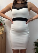 Sukienka imprezowa ołówkowa biało czarna koktajlowa sukieneczka Amisu 36 S