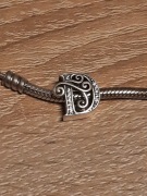 Charms srebrny Bisaer literka D