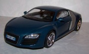 AUDI R8 - REVELL - sklejony i pomalowany model w skali 1:24 