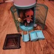 Laleczka LOL w tubie długie włosy 