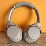 Sony WH-1000XM3 – stan bardzo dobry