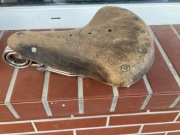 zabytkowy rower siodełko 
