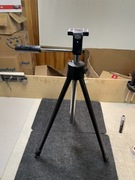 Teleskopowy statyw z głowicą