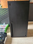 Konsola Xbox Series X + gry