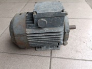 Silnik 3 fazy  /220v  0,65KV